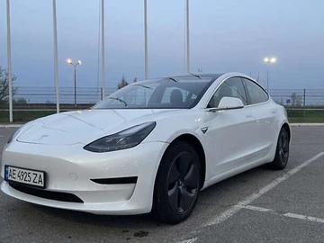 Авто Tesla Model 3 2020 № 8521595