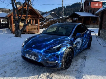 Авто Tesla Model Y 2023 № 8521604
