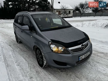 Авто Opel Zafira 2010 № 8521808