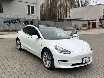 Авто Tesla Model 3 2019 № 8521857