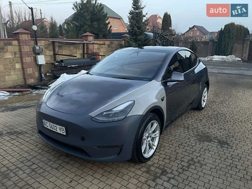 Авто Tesla Model Y 2023 № 8521927