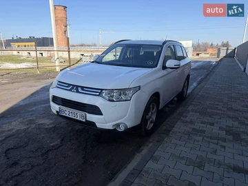 Авто Mitsubishi Outlander 2013 № 8522171