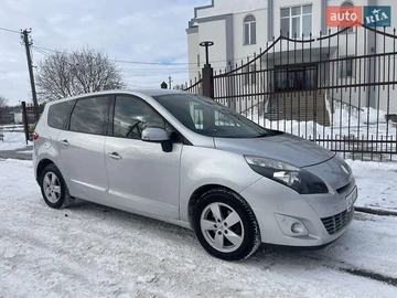 Авто Renault Scenic 2011 № 8522337