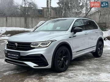 Авто Volkswagen Tiguan 2021 № 8522470