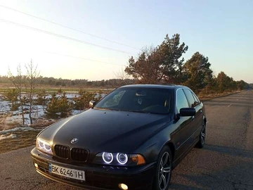 Авто BMW 5 Series 2001 № 8522494