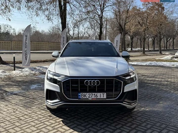 Авто Audi Q8 2018 № 8522883