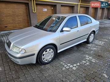 Авто Skoda Octavia 2004 № 8522911