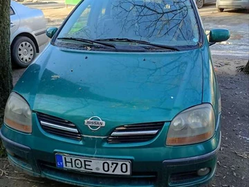 Авто Nissan Almera Tino 2000 № 8523305