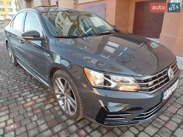 Авто Volkswagen Passat 2017 № 8523581
