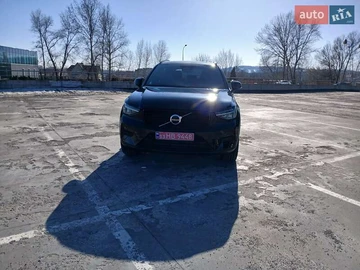 Авто Volvo Xc40 2024 № 8523810