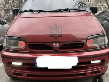 Авто Nissan Serena 2001 № 8524025
