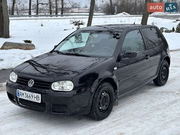 Авто Volkswagen Golf 2002 № 8524035