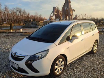 Авто Opel Zafira 2013 № 8524116