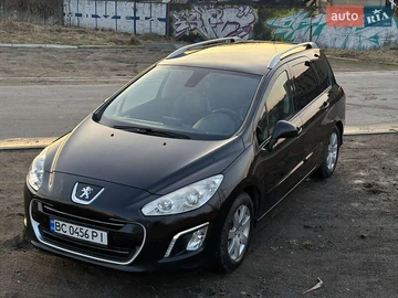 Авто Peugeot 308 2012 № 8524898