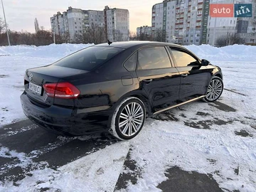 Авто Volkswagen Passat 2011 № 8524917