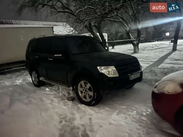 Авто Mitsubishi Pajero Wagon 2008 № 8525040