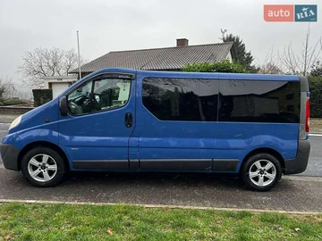 Авто Opel Vivaro 2011 № 8525053