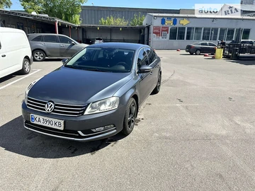 Авто Volkswagen Passat 2011 № 8525057