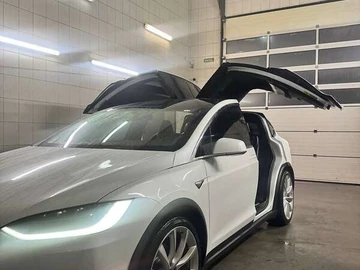Авто Tesla Model X 2017 № 8525077