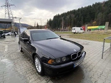 Авто BMW 5 Series 2001 № 8525241