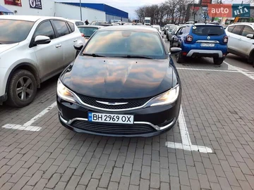 Авто Chrysler 200 2015 № 8525399