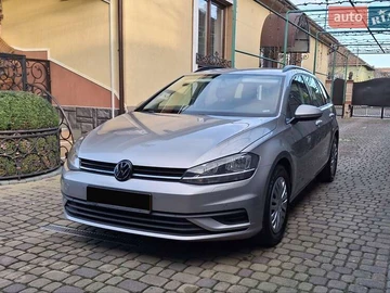 Авто Volkswagen Golf 2019 № 8525408
