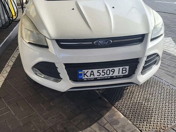 Авто Ford Escape 2013 № 8525579