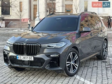 Авто BMW X7 2022 № 8525689