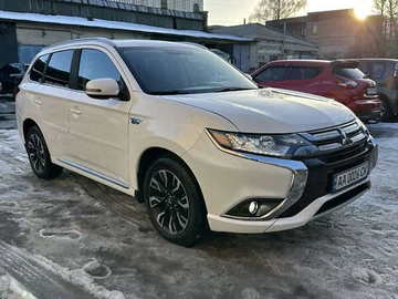 Авто Mitsubishi Outlander 2018 № 8525885