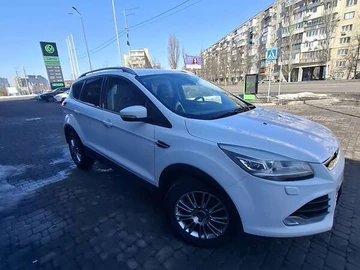 Авто Ford Kuga 2013 № 8526219