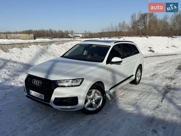 Авто Audi Q7 2018 № 8526396