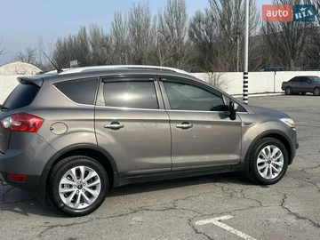 Авто Ford Kuga 2012 № 8526511
