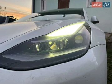 Авто Tesla Model 3 2021 № 8526549