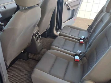 Авто Volkswagen Touran 2011 № 8526929