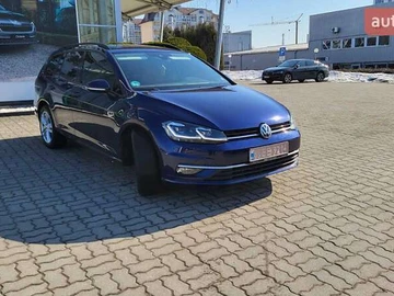 Авто Volkswagen Golf 2019 № 8527010