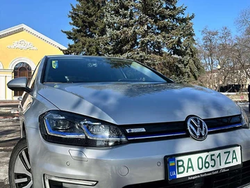 Авто Volkswagen Golf 2019 № 8527011