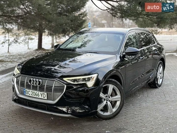 Авто Audi E-Tron 2019 № 8527220