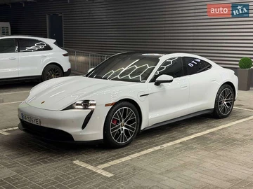 Авто Porsche Taycan 2020 № 8527244