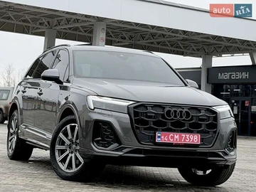 Авто Audi Q7 2023 № 8527247