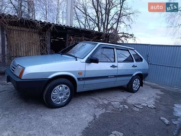 Авто ВАЗ 2109 1999 № 8527298