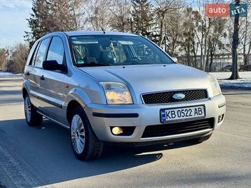 Авто Ford Fusion 2005 № 8527483