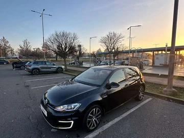 Авто Volkswagen E-Golf 2018 № 8527805
