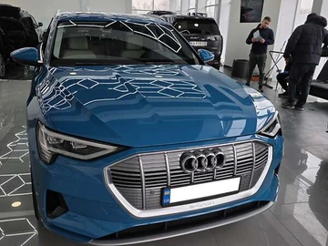 Авто Audi E-Tron 2019 № 8528029