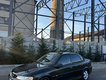 Авто Opel Vectra 2000 № 8528055