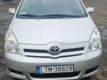 Авто Toyota Corolla Verso 2004 № 8528059