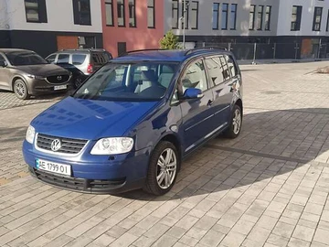 Авто Volkswagen Touran 2004 № 8528136