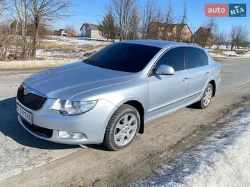 Авто Skoda Superb 2010 № 8528355