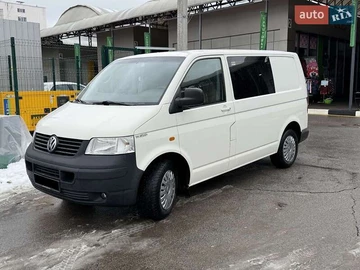 Авто Volkswagen Transporter 2004 № 8528400