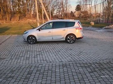 Авто Renault Grand Scenic 2015 № 8528435
