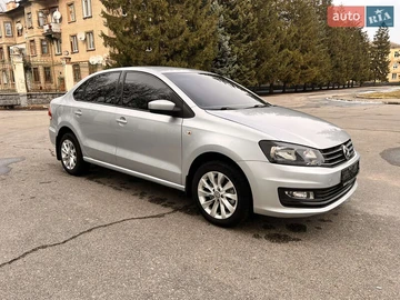 Авто Volkswagen Polo 2018 № 8528437